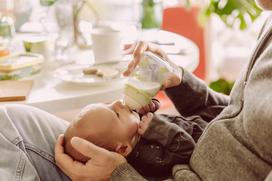 Bottle Feeding Done Right: Reduce Gas, Reflux, and Fussiness