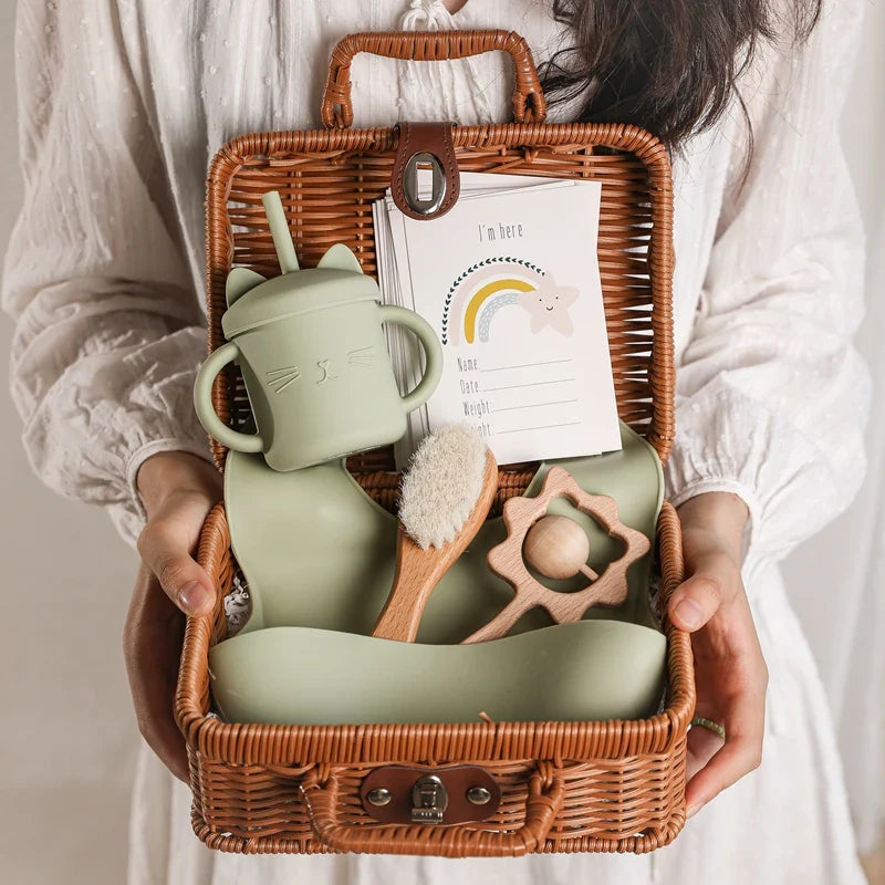 Vintage Style Baby Gift Box. 7Pcs
