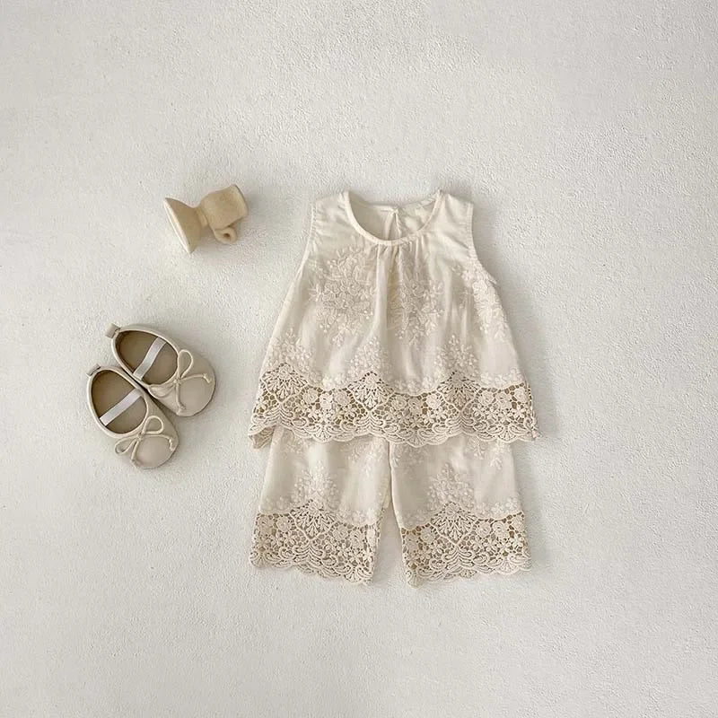 Lace Sleeveless Pants Set