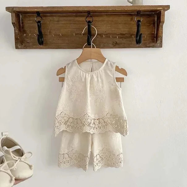 Lace Sleeveless Pants Set
