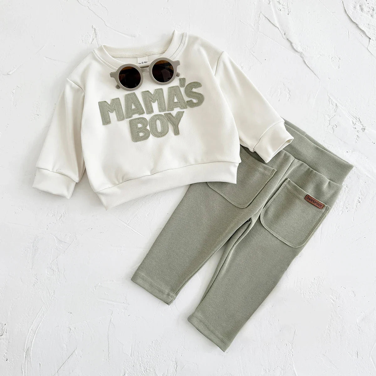 MAMA'S BOY Sweatshirt Set