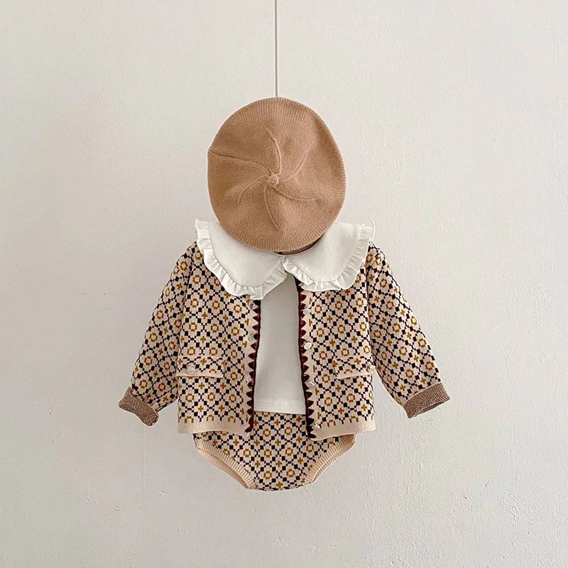 Knitted Cardigan Euro Outfit
