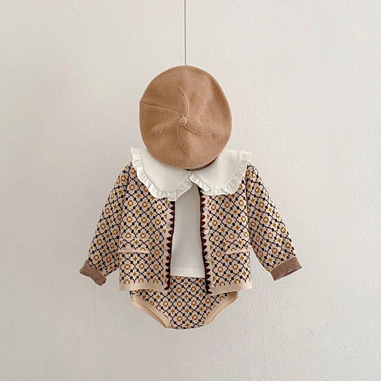 Knitted Cardigan Euro Outfit
