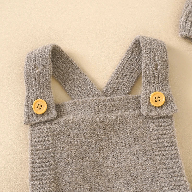Knitted Newborn Jumpsuit w/Hat Set. 2Pcs