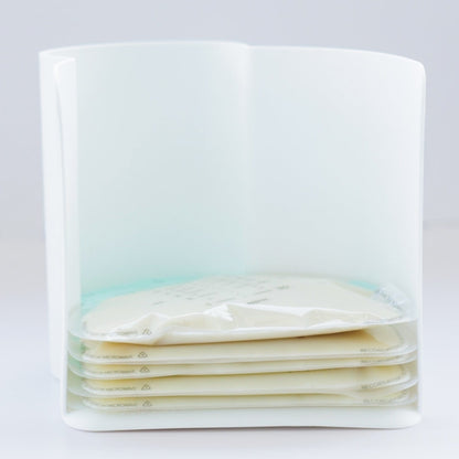 Breast Milk Storage Bags & Organizer by Nanobébé US