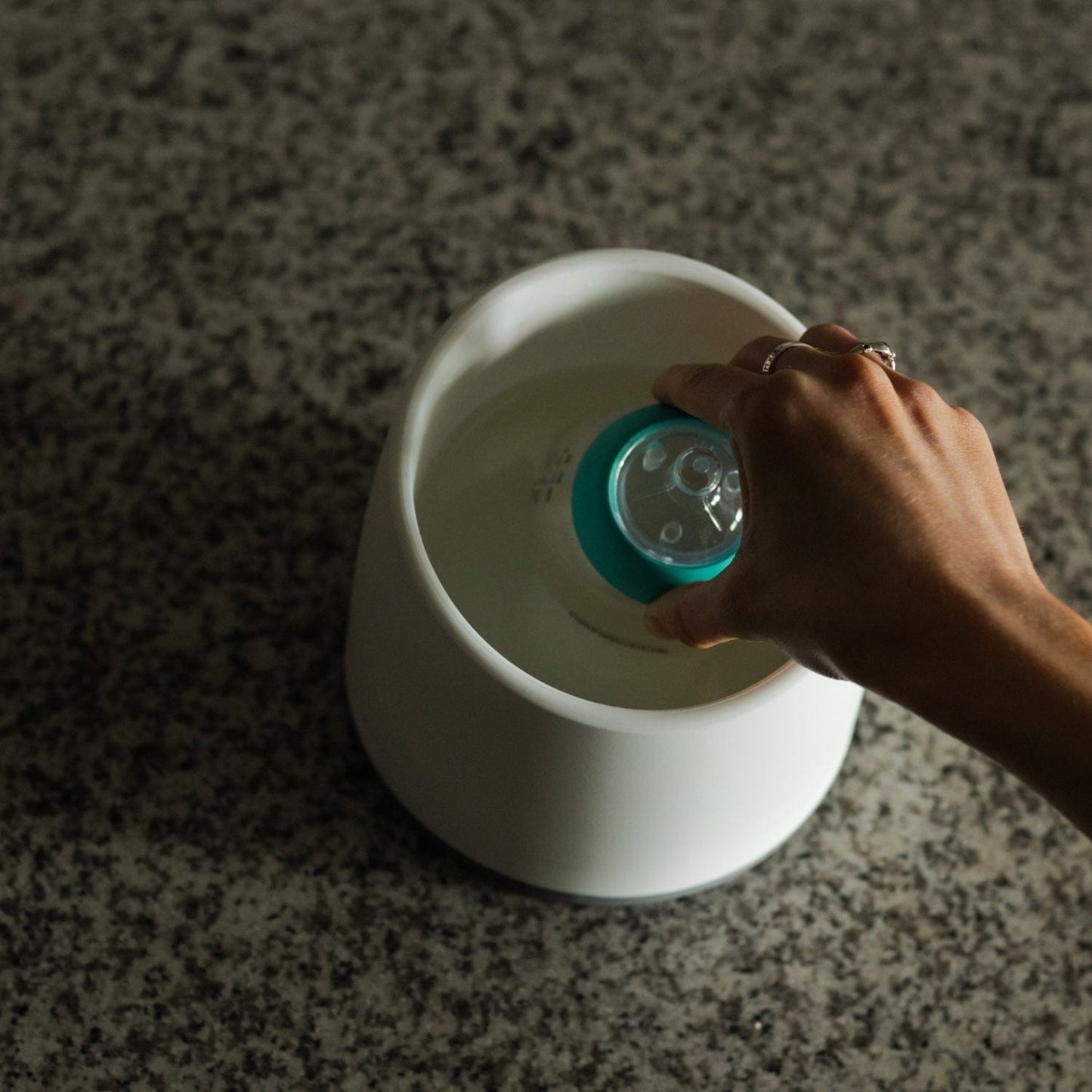 Breastmilk Bottle Warming Bowl by Nanobébé US